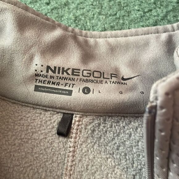 Nike golf jacket - Picture 2 of 2